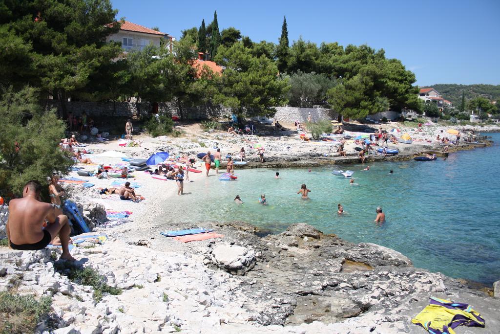 Apartments Šuker Trogir Eksteriør bilde