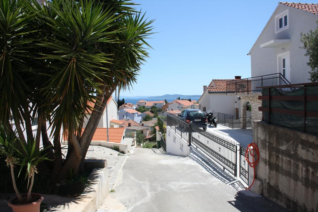 Apartments Šuker Trogir Eksteriør bilde