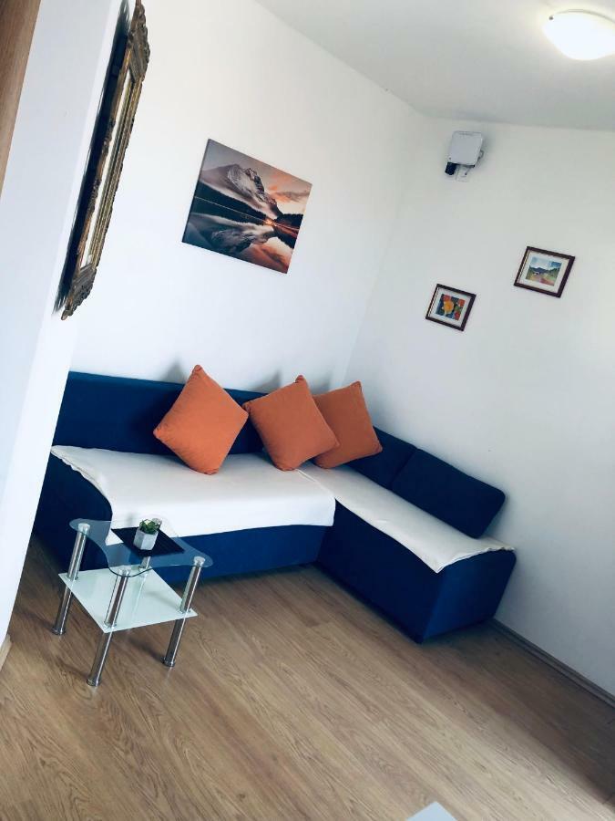 Apartments Šuker Trogir Eksteriør bilde