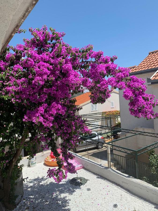 Apartments Šuker Trogir Eksteriør bilde